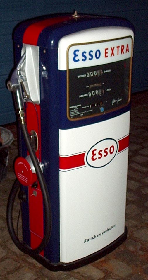 Esso-Extra Zapfsäule Hersteller: Gilbarco Schwelm