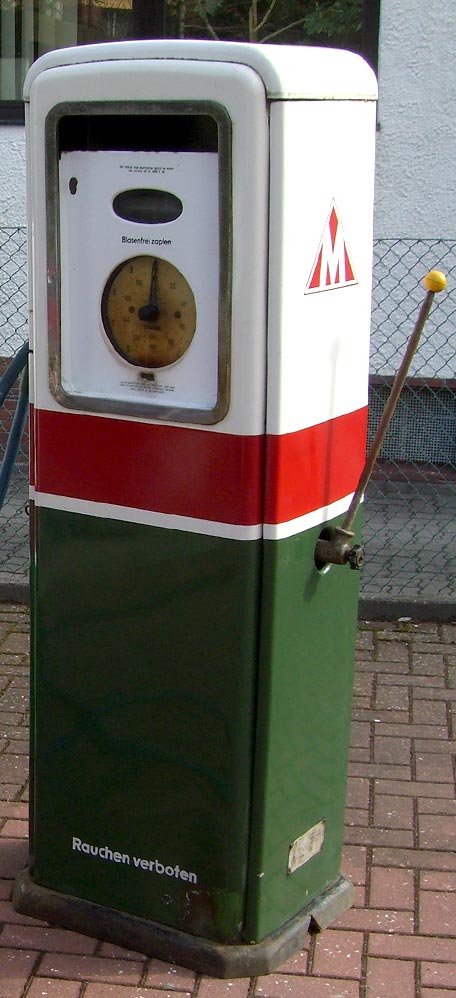 Deltin Zapfsäule