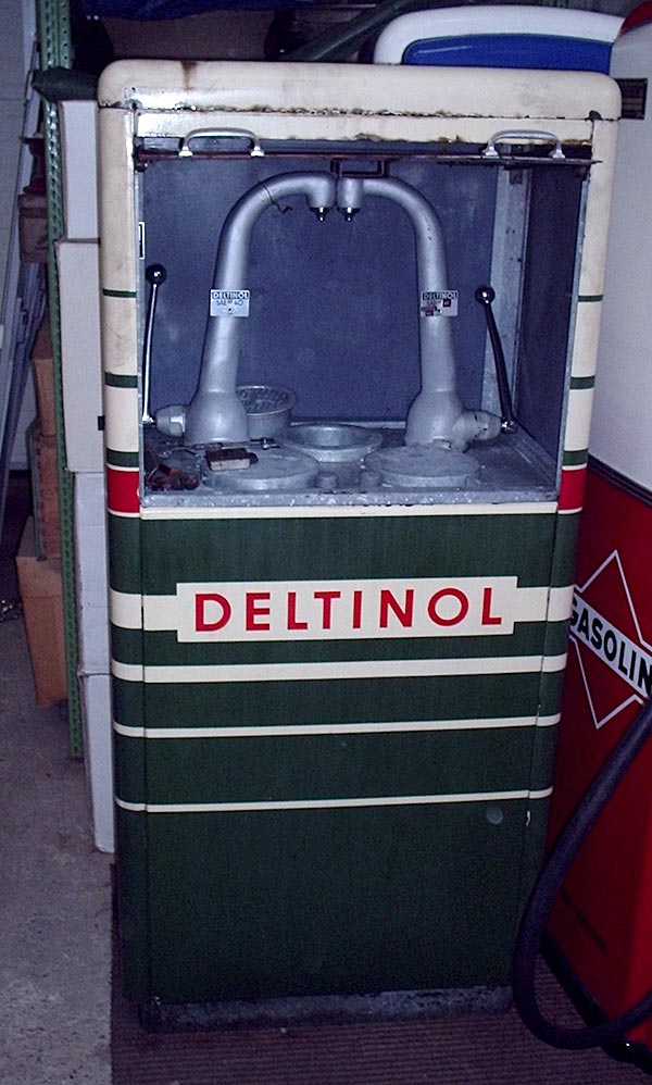 Ölkabinett mit 2 Pumpen »Deltinol«